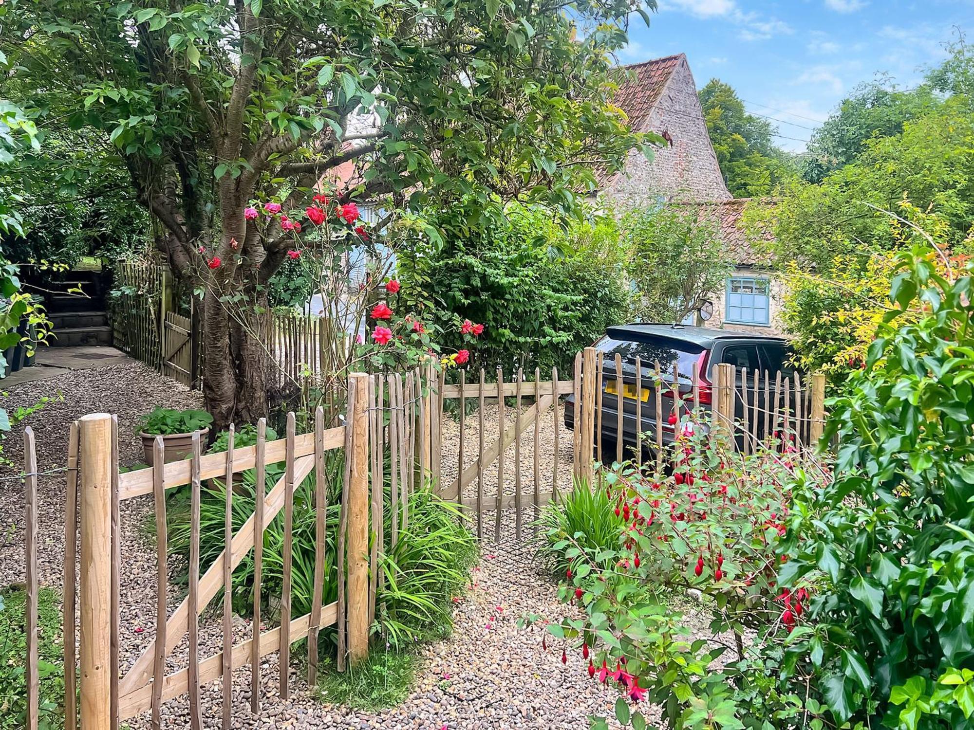 Blacksmiths Cottages Stiffkey Eksteriør billede